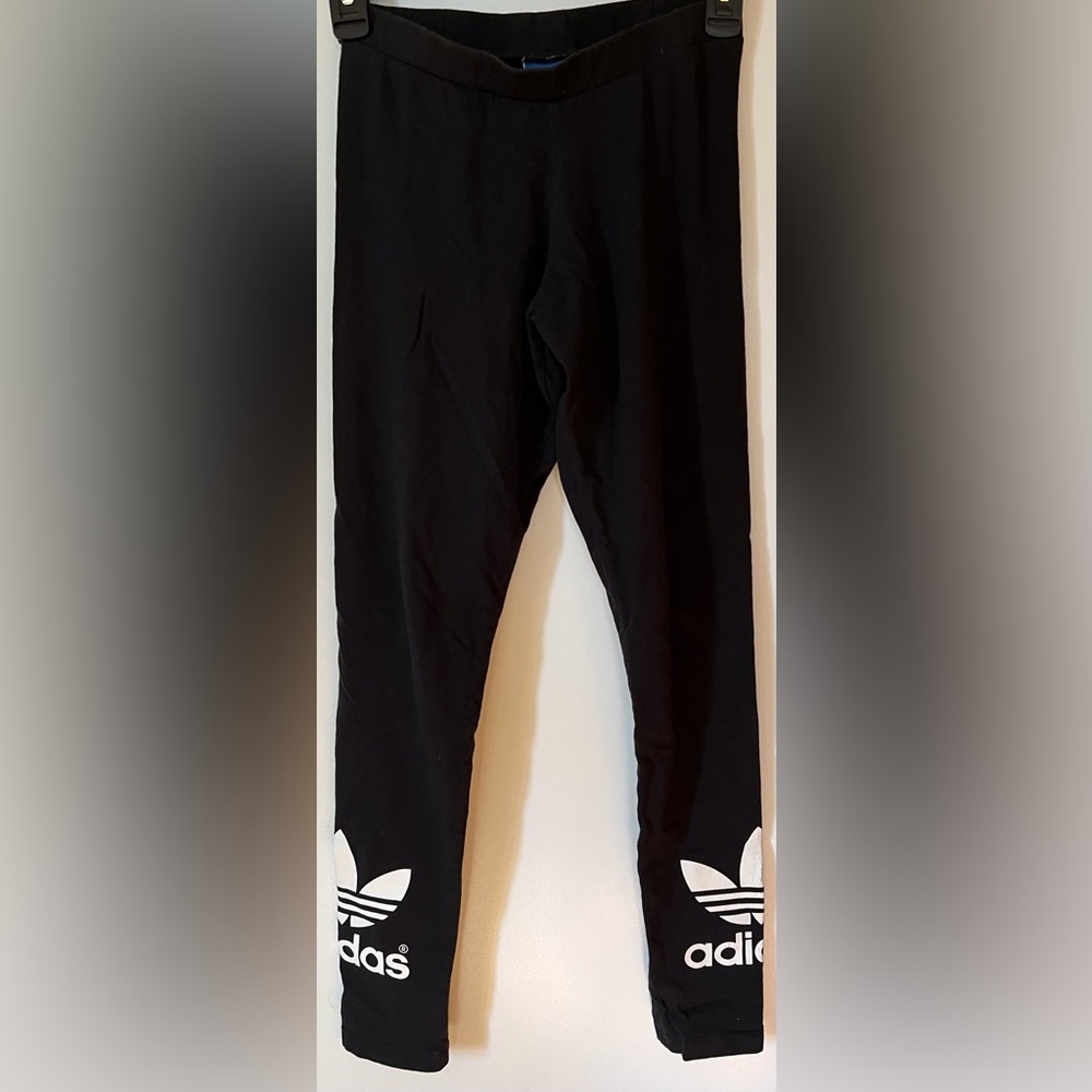 016- Adidas Leggings